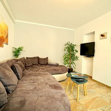 Ferienwohnung Am Schlossfelsen